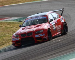 Il sammarinese davanti a tutti con la BMW M3