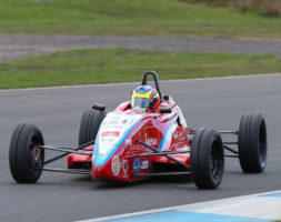 Dopo i punti di Knockhill il sammarinese approda sul circuito del North Yorkshire